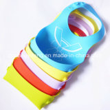 Hot Sell Button Style Promotional Baby Cartoon Silicone Baby Bib