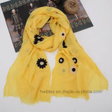 Fashion High Quality Sunflower Embroidery Cotton Lady Scarf (HWBC037)