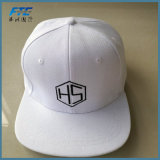 White Flat Embroidery Logo Snapback Cap Custom Sports Caps