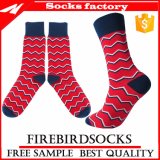 Wholesale Red Wave Patterned Socks with New Desgins Custom