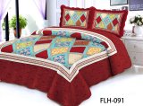 Reversible Quilt Set, Boho Chic Floral Damask Pattern, 3-Piece Set with Quilt and Pillow Shams