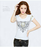 Knit Short-Sleeved Embroidery Women T-Shirt with Round Neckline
