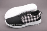 Breathable Sports Shoes / Casual Footwear with Light Sole (SNC-190035)