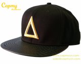 Custom Leather Brim Snapaback Cap Hat with Metallic Logo