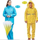New Fashion Polyester Waterproof PVC Raincoat Fabric Wholesales, Fabric for Raincoat