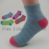 Custom Ladies Free Line Style Socks Colorful Crew Girl Socks