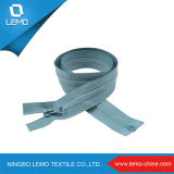 Wholesale Designer Metal Zipper Pull and Resin Zipper