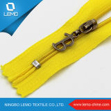 Separating Types of Canada Nylon Zippers for Bag