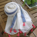 Top Quality Plain Color Cotton Lady Scarf with Lace (HWBC31)