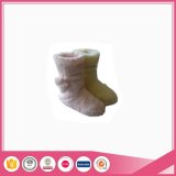 China Cheap Women Indoor PV Plush Boots