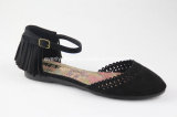 Flat Heel Fashion Lady Sandal with Tassels