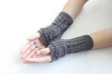 Winter Fashion Beanie Promotional Knitted Gloves