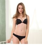 Hot Selling New Design Ladies Panty and T-Shirt Bra
