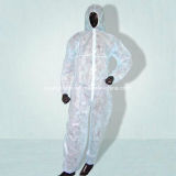 Disposable Polypropylene Overall with Hood in Laboratory and Workshop