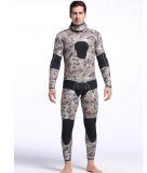 Two-Piece Camouflage Wetsuit with Cap& Neoprene Diving Suit&High-Elastic Men's Surfing Suit