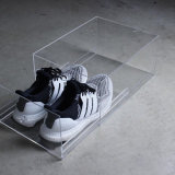 Customized Top Quality Acrylic Sneaker Display Box Case