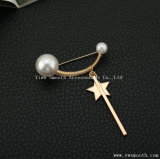 Five-Pointed Star Pendant Pearl Brooch Circular Button Pin Shawl Scarf