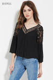 Lace V-Neck Fashion Designs Blouse for Ladies in Summer