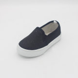 China Supply Canvas Injection Casual Shoes for Children