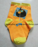 Cartoon Design Soft Child Socks with Bird Design
