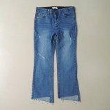 New Fashion Broken Washing Lady Jeans with Special Bottom Hem (HDLJ0007-17)