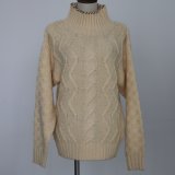 Winter Fashionable Style Wool Warm Women's Pullover in Heavy Guage with Whole Body Cable Pattern and Long Sleeves