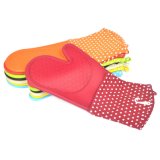 Kitchen Cooking Microwave Protective Heat Resistant Silicone Oven Mitt Glove
