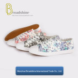 Flowers Printing Canvas Shoes with Lace Style