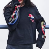 Fashion Quality Embroidery Cropped Pullover Crewneck Sweatshirts for OEM Service