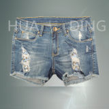 New Fashion Design Ladies Short Jeans with Nail Bead (HDLJ0054)