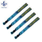 Manufacturer of 15 Years Experience Professional Custom Wristband with Logo