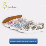 Flowers Printing Canvas Shoes with Flat Sole