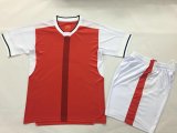 2016/2017 UK Team Red Football Kit, Home Soccer Kit