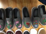 Flowers Printing Woman Canvas Casual Shoes with Embroidery