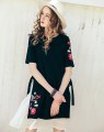Ladies Two-Piece Set of Seven-Sleeve Dresses for Embroidered Knitted Blouses