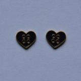 High Quality 4 Holes Heart Shape Metal Button