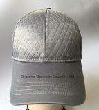 Fashion Baseball Cap in Satin Fabric with Solid Col (LY108)