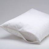 High Thread Count 100% Cotton Breathable Zippered Pillow Protector