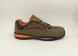 Low-Cut Slip-Resisting Leather Outdoor Shoes Safety Shoes (16061)