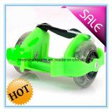 Ce Approval Two-Wheel Adjustable Flashing Roller Skates Shoes with LED PU Wheels