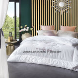 Bedding 100% Cotton Goose Down Feather Quilt of White
