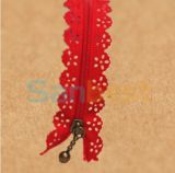 High Quality Red Lace Resin Zippers with Silver Teeth