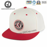 High Quality Khaki Red Basketball Snapback Cap with Embroidery Badge