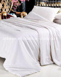 Nautural Mulberry Silk Comforter Set with Good Breathability