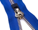 Two Way Open End Metal Zipper with Rubber Puller
