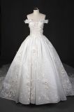 China Custom Made Ivory Lace Bridal Gown Wedding Dress