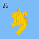 PVC/Polyester/PVC Yellow Men Rainsuit with High Quality