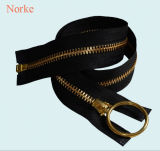 High Quality Garment Accessories Metal Zipper for Fashion Coats