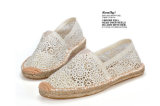 Special Design Lace Upper Flat Shoes (MD 17)