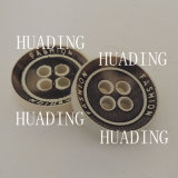 4-Hole Sewing Fashion Wooden Button of Garmen (HD1145-15)